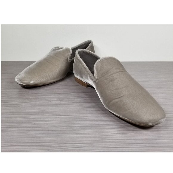 Vince Bray Loafer, Shell (Light Beige) Velvet, Womens Size 7 US / 37.5 - Picture 4 of 9